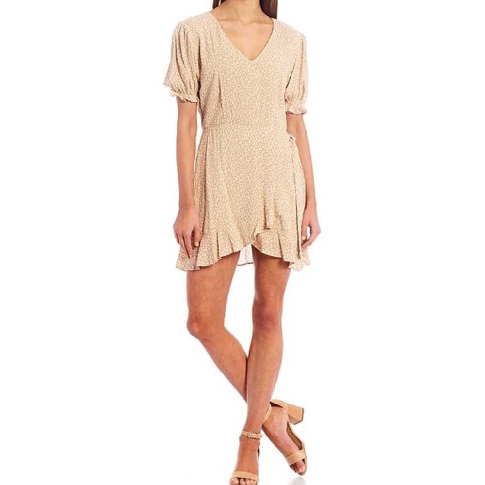 GB Printed Ruffle Faux-Wrap V-Neck Dress